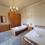 Apt. Magno, Con Doppia Terrazza E Vista Mozzafiato Апартаменты *