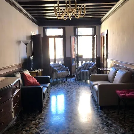 Apt. Magno, Con Doppia Terrazza E Vista Mozzafiato Апартаменты *